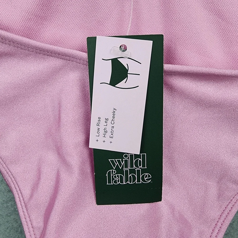 Shade & Shore Wild Fable Bikini Swimsuit Womens M Pink Underwire Cheeky Set